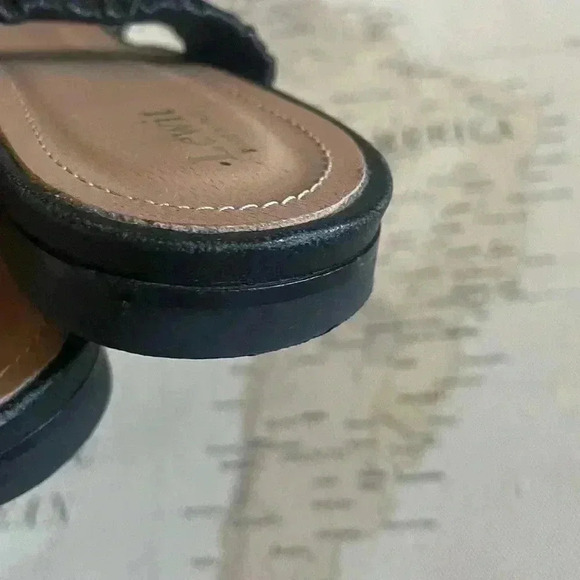 Lewit Black Scrunched Sandals Size 37.5EU / 7US - Picture 5 of 9